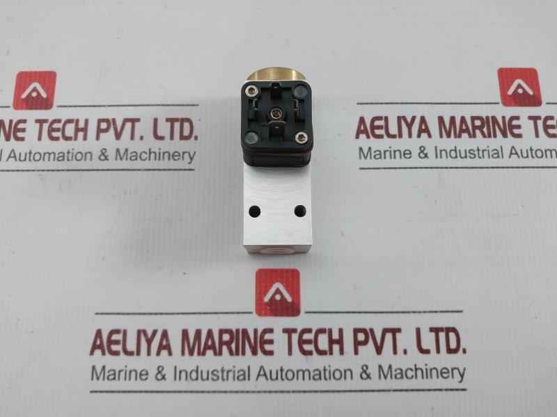 Pressure Switch 12 Bar 174 Psi Trafag 9B3.4277