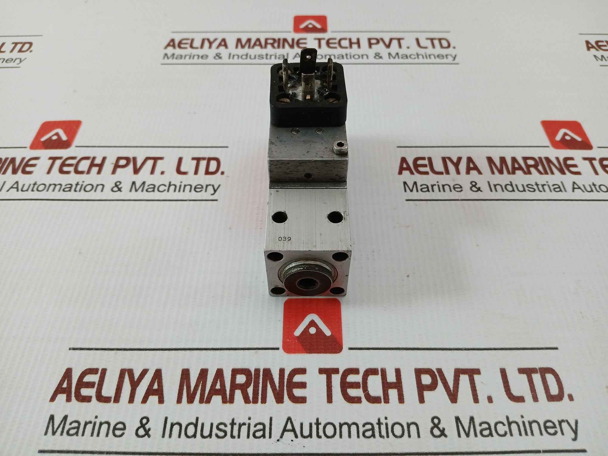 Pressure Switch 5-40 Bar Mbc 5100 Danfoss