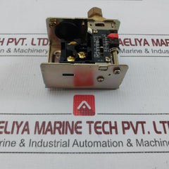 Pressure Switch 50Ma Sns-c106X Saginomiya