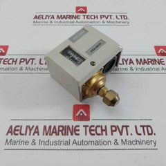 Pressure Switch 50Ma Sns-c106X Saginomiya