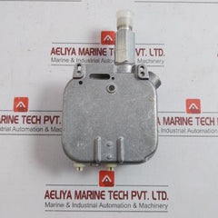 Pressure Switch Dfq 7B 98 F001 Sauter 0 To 40 Bar 2 (0,5)A 380V