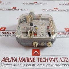 Pressure Switch Dfq 7B 98 F001 Sauter 0 To 40 Bar 2 (0,5)A 380V
