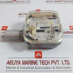 Pressure Switch Dfq 7B 98 F001 Sauter 0 To 40 Bar 2 (0,5)A 380V