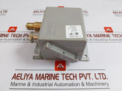 Pressure Switch Kps 37 Danfoss Ip67 0.85 To 2.5 Bar