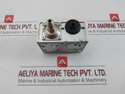 Pressure Switch Pb 17 Bar/Mwp 245 Psig Danfoss Kp1