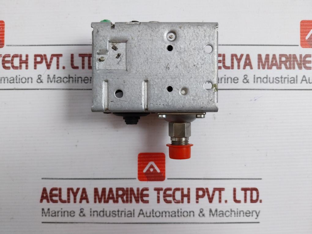 Pressure Switch Reset Diff.-3Bar 43Psi Danfoss Kp 5 Ac 15 10A