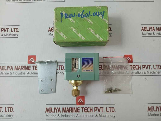 Pressure Switch Sns-c106Q032 Saginomiya Range -50 To 6 Cmhg