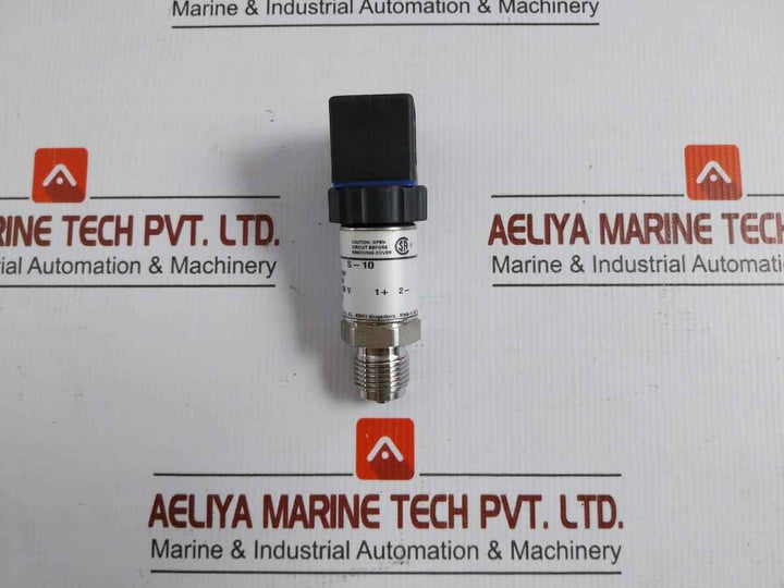 Pressure Transmitter 9073957 Wika