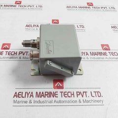 Pressure Transmitter Emp 2 Danfoss 24 Vdc 4-20 Ma