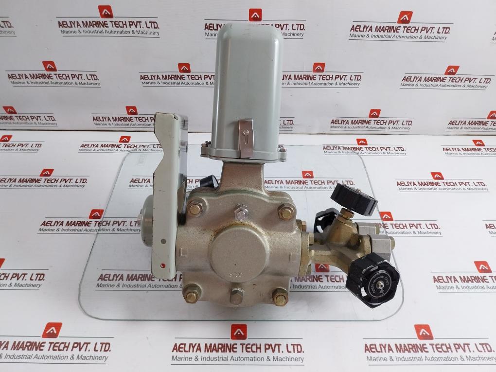 Pressure Transmitter W/ Filter Regulator Y/15A1-lk1/L/Gas-fm/Cal-m Yokogawa -25~100 Mmh2O