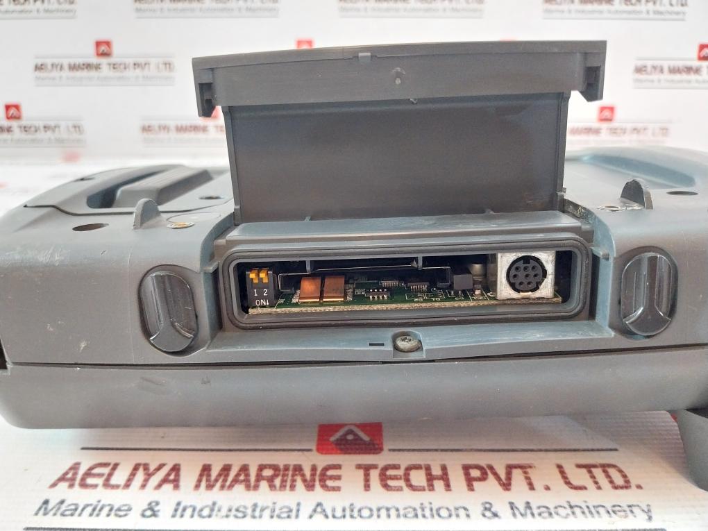 Pro-face 3080028-01 Operator Panel Gp2401H-tc41-24V 24V-0.625A E171486