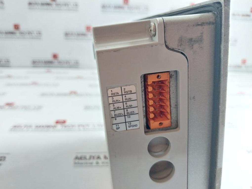 Pro-face 3280035-01 Human Machine Interface, Three Phase 28W Rev: A To Z / G