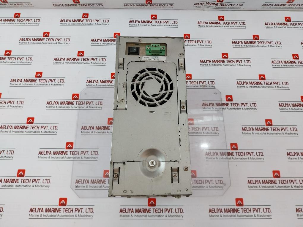 Pro-face 3582302-01 Industrial Pc Ac100-240V 50/60Hz Apl3000-ba-cm18-2P