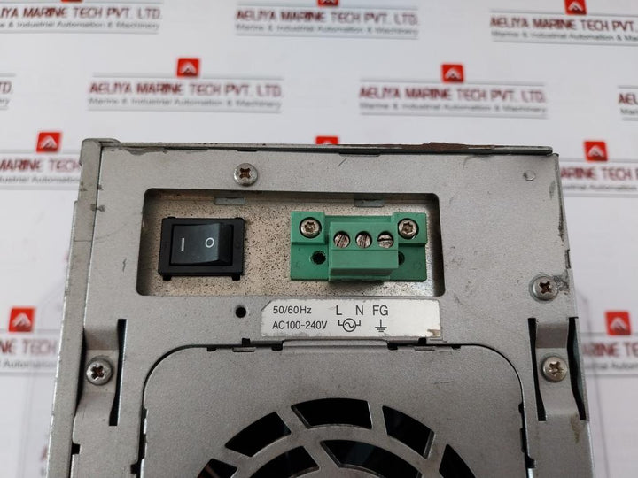 Pro-face 3582302-01 Industrial Pc Ac100-240V 50/60Hz Apl3000-ba-cm18-2P