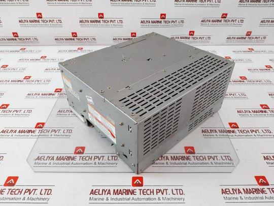 Pro-face 3582302-01 Industrial Pc Ac100-240V 50/60Hz Apl3000-ba-cm18-2P