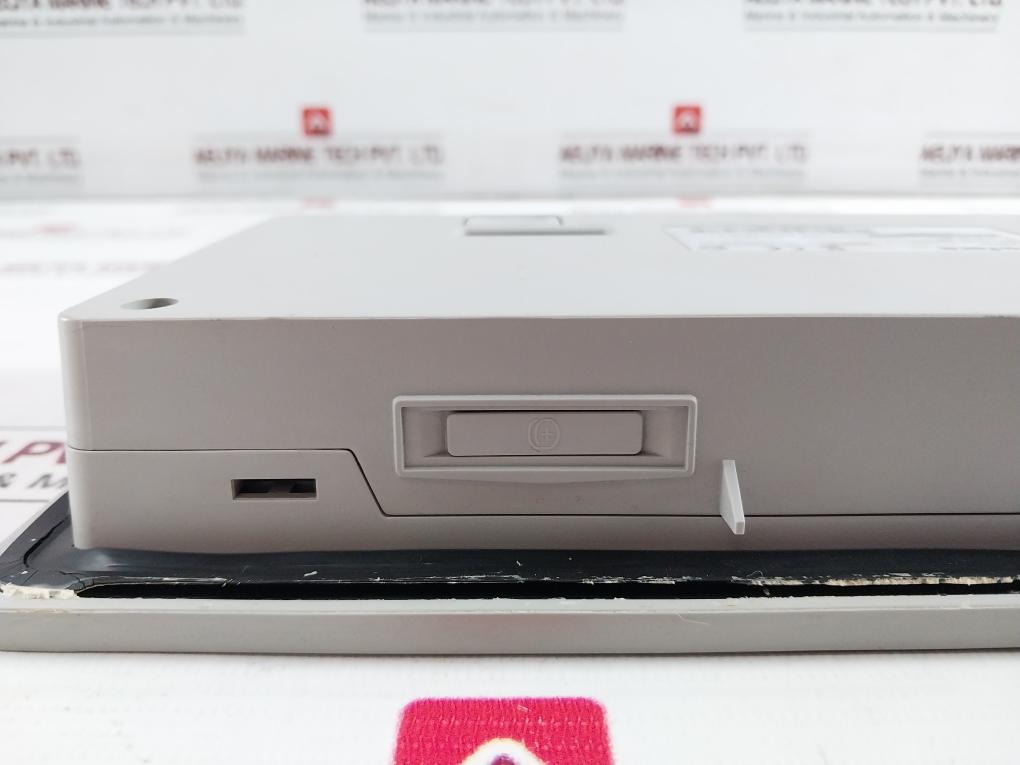 Pro-face Gp-4502Ww Touch Screen Panel Pfxgp4502Wadw 24Vdc 10W 50°C