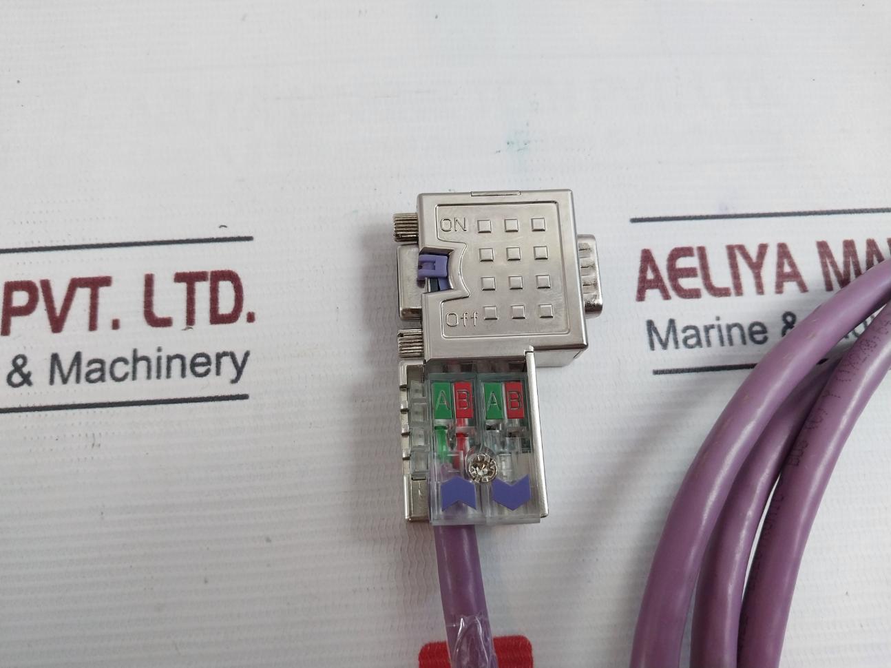 Profichip Pa003135 Profibus Connector With Cable 2 Meter