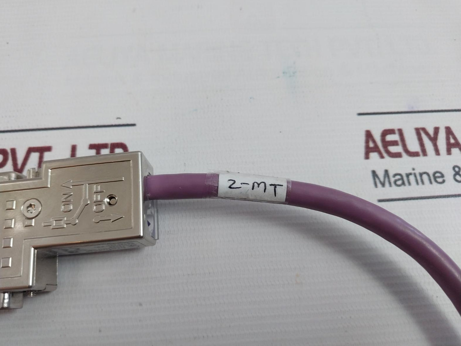 Profichip Pa003135 Profibus Connector With Cable 2 Meter