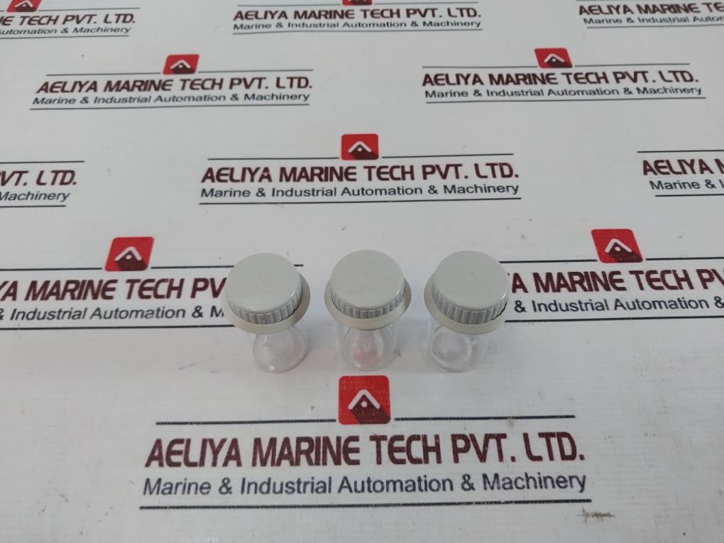 Lot of 5X Prominent 1007566 Round Cuvettes With Lid