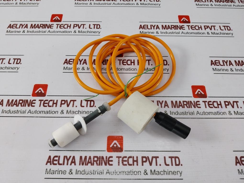 Prominent 7142043 Float Switch 6ft Pvc Two-stage Ceram/cream