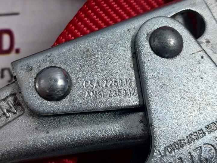 Protecta 1340180 Shock Absorbing Lanyard 5M Fall Protection Safety Harness 3.6M