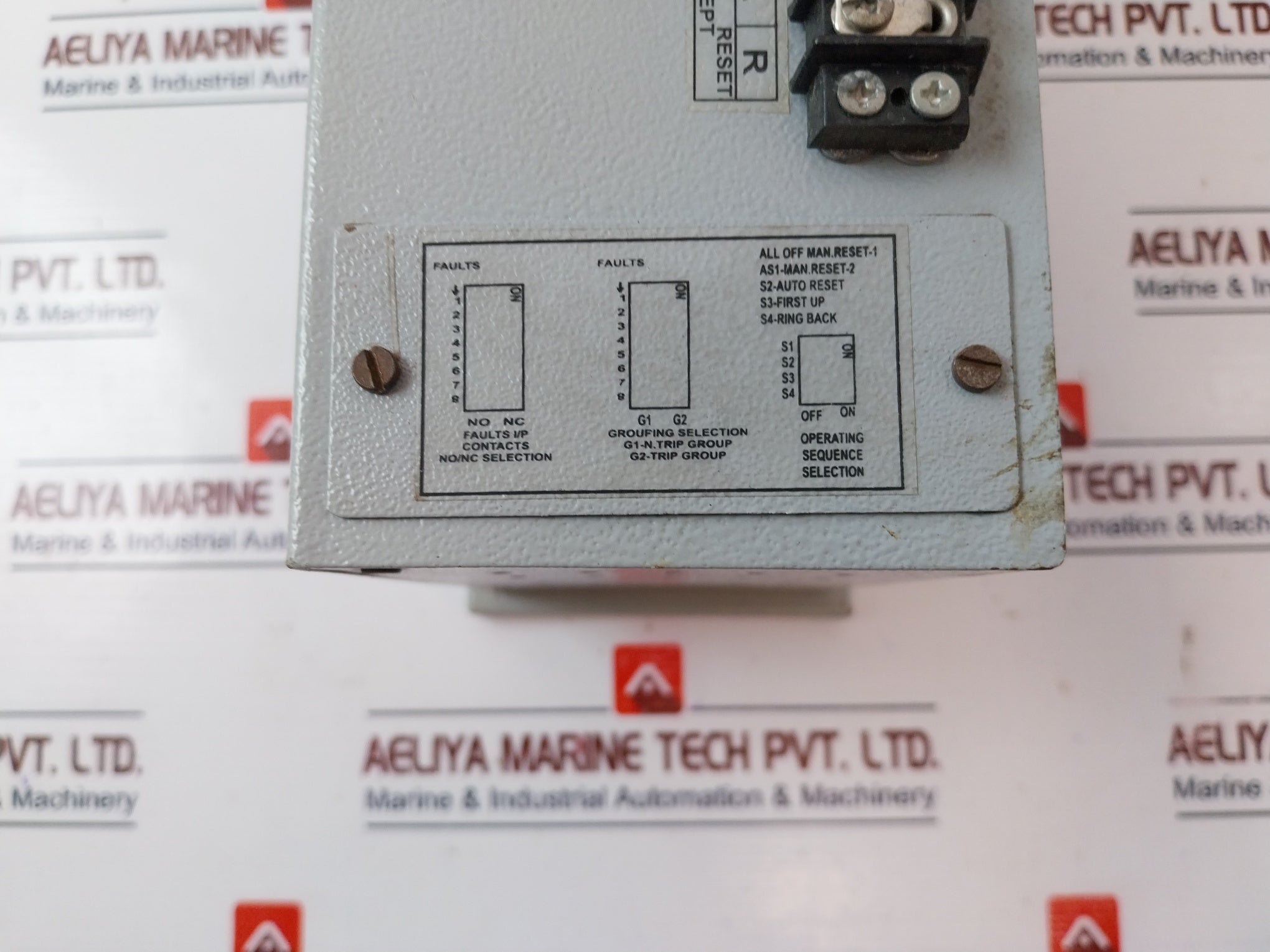 Proton 2X4N Alarm Annunciator 90-270Vac/Dc Used
