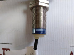 Proximity-Switch-Sensor-24-240v-Ac-Dc-By-Telemecanique-Xs618b1mbl2-14