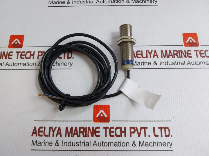 Proximity-Switch-Sensor-24-240v-Ac-Dc-By-Telemecanique-Xs618b1mbl2-2
