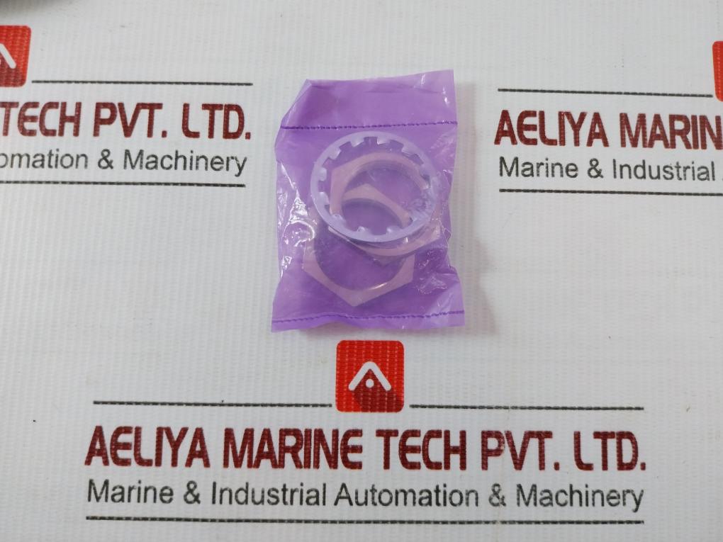 Proximity Sensor 12-24Vdc 2-meter Omron E2E2-x10C1