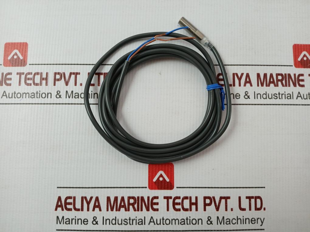 Proximity Sensor E2E-x2D1-n Omron 12 To 24Vdc Cable Length-2M