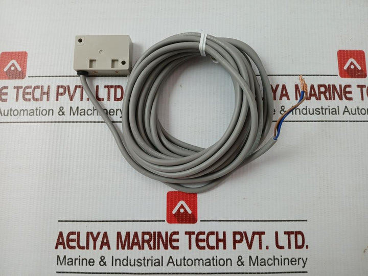 Proximity Switch Pe-t4D Fuji Electric 10-30Vdc 200Ma 16Ft