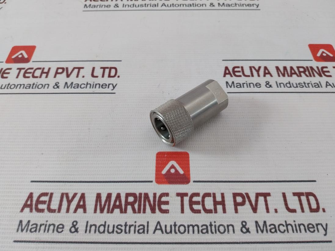 Pt 1/4 Self-seal Coupling (Socket)