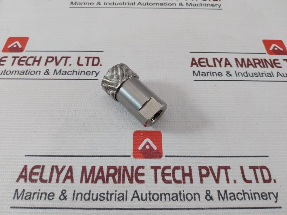 Pt 1/4 Self-seal Coupling (Socket)