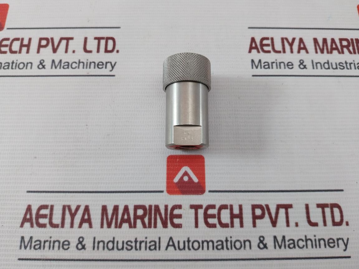 Pt 1/4 Self-seal Coupling (Socket)