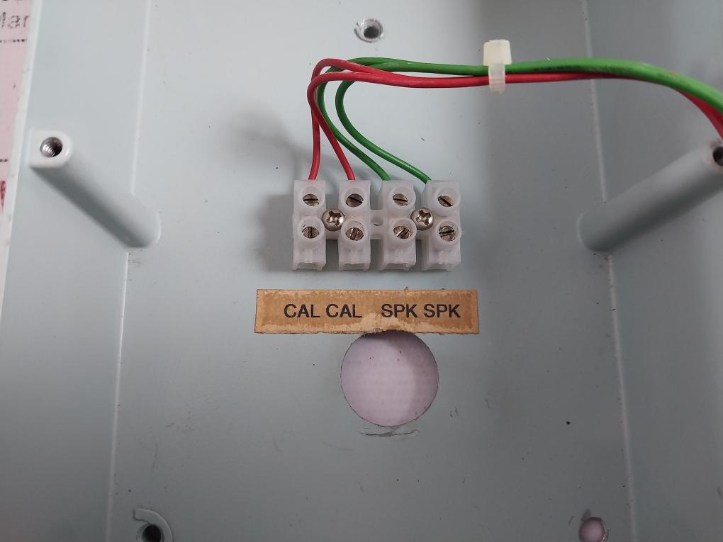 Pt 93 Cabin Loudspeaker Pushbutton To Talk 0023-117-0-00 8Ω Max4W