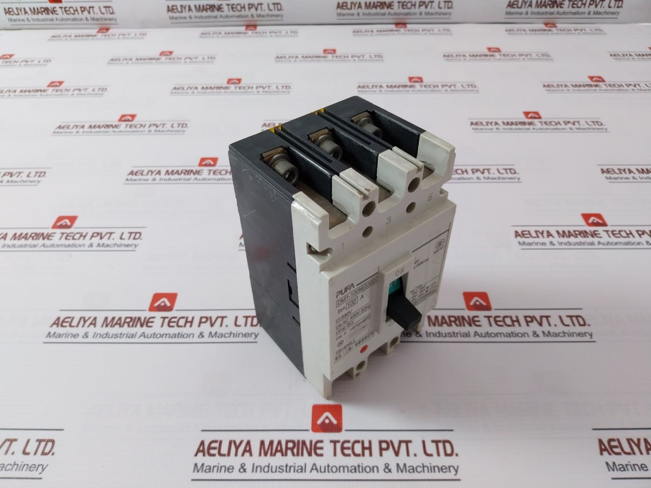 Pufa Dm1-100M/3300 Circuit Breaker 690V Ac 400V 50Hz 100A