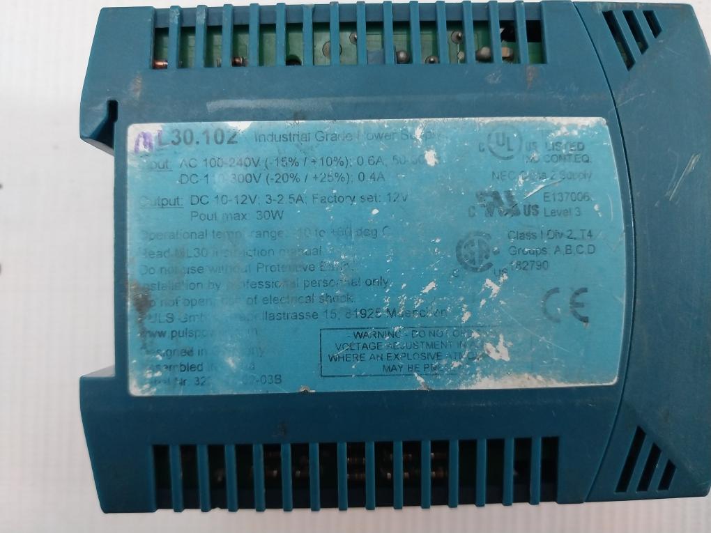 Puls Industrial Grade Power Supply Ac 100-240V 50-60Hz Ml30.102