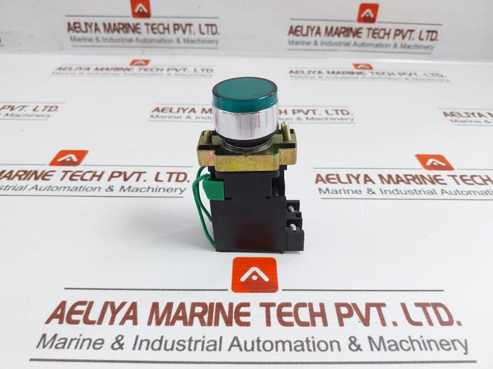 Push-Button-Switch-By-Cutler-Hammer-440x24vca-00101-4