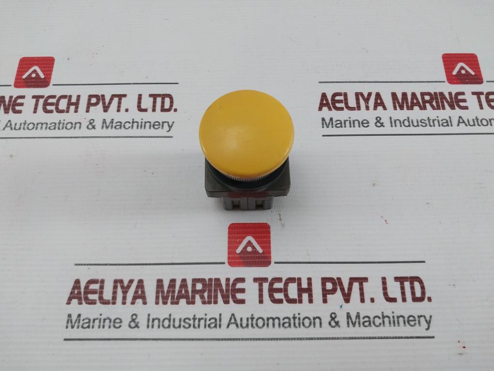 Push-button Switch Idec Part No: 41-10650