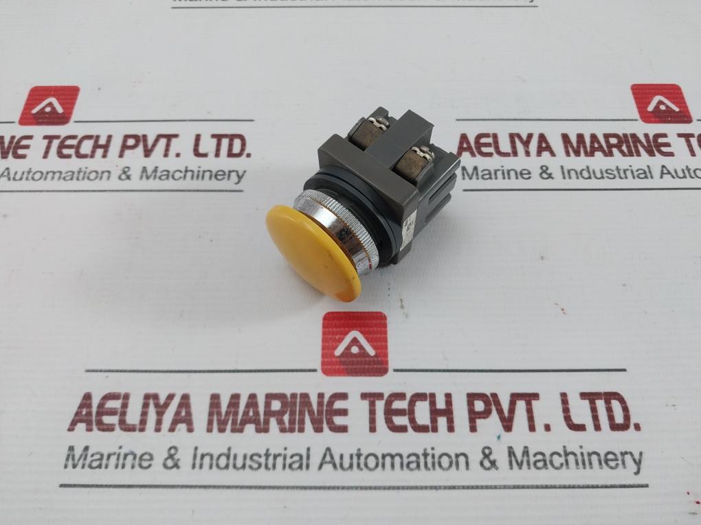 Push-button Switch Idec Part No: 41-10650