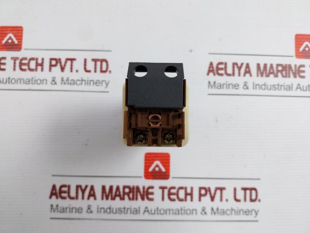 Push Button Command Switch Ah30-t-0062 Fuji Electric 600V