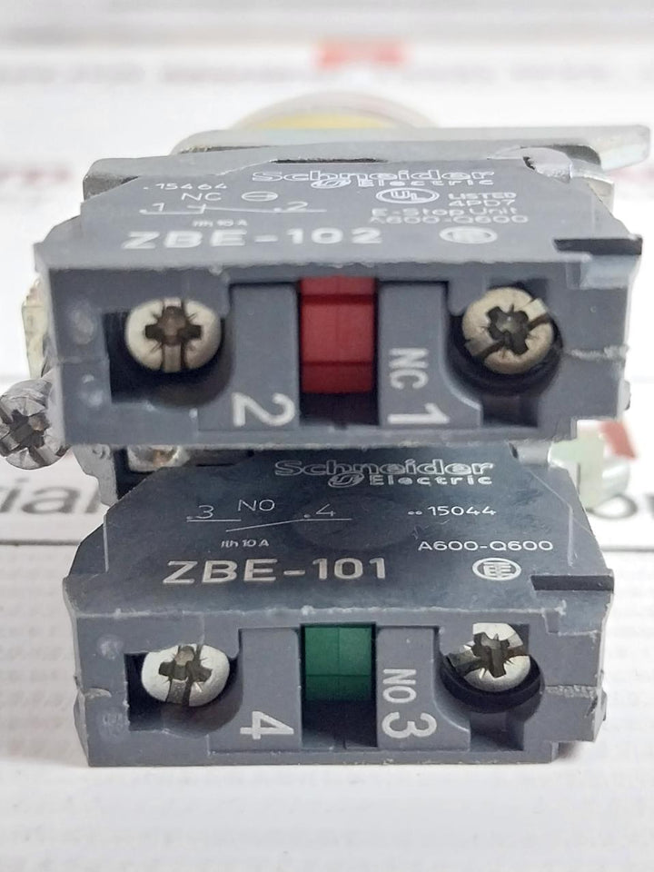 Push Button/E-stop Unit Ac15 Schneider Electric Zbe-102 240V 3A