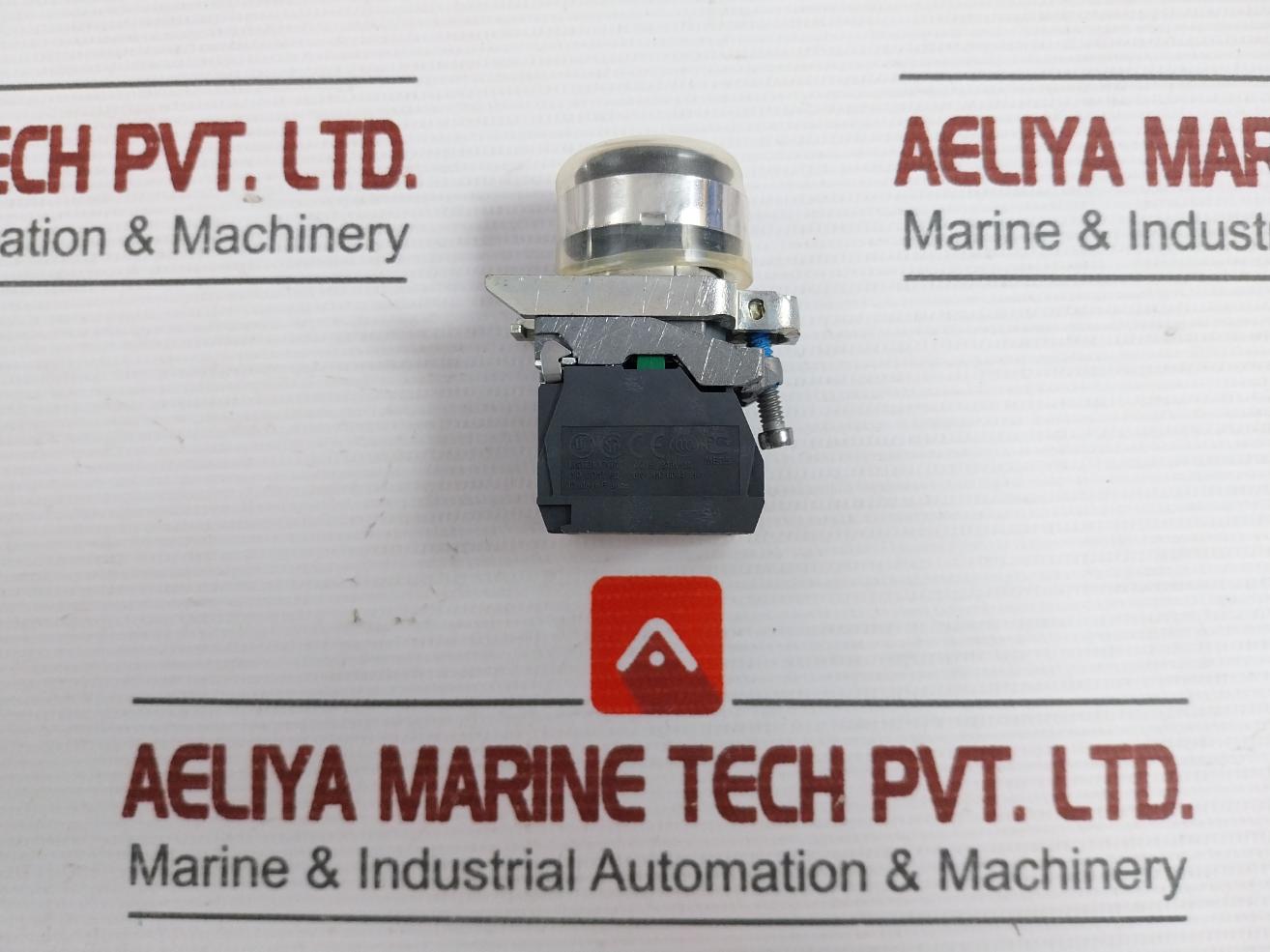 Push Button/E-stop Unit Ac15 Schneider Electric Zbe-102 240V 3A