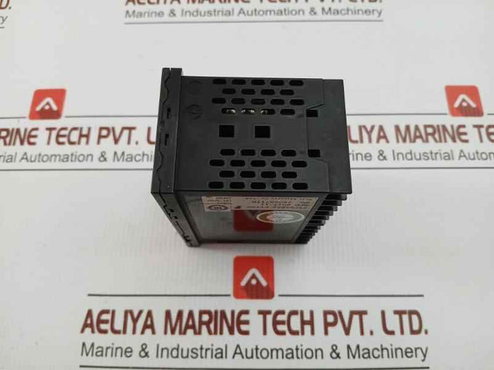 Pxf5Aba2-fvy00 P Temperature Controller 100-240V Ac 50/60Hz Fuji Electric