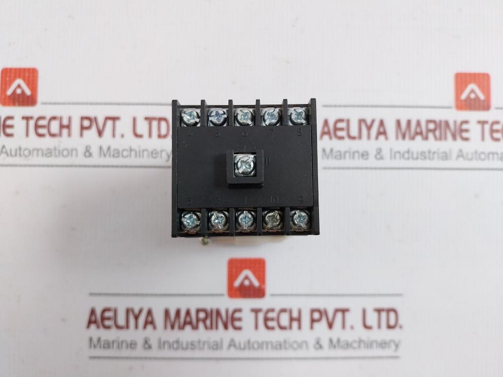 Pxz4Tay2-5Vc26-d Temperature Controller Fuji Electric 50/60Hz