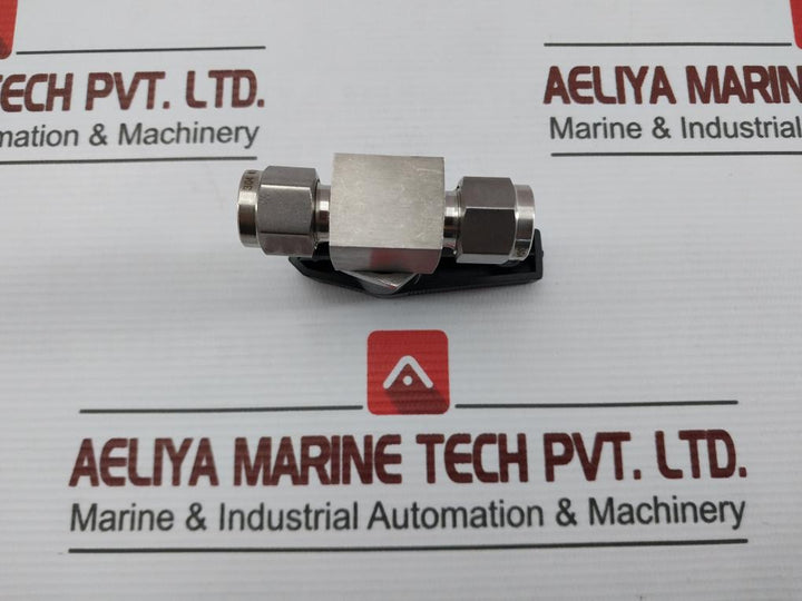 Q91Sa-pn6.4 Փ3/8 304 Stainless Compression Ball Valve