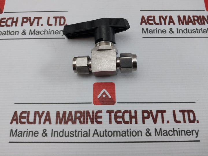 Q91Sa-pn6.4 Փ3/8 304 Stainless Compression Ball Valve