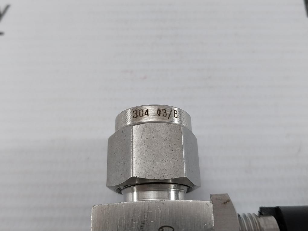 Q91Sa-pn6.4 Փ3/8 304 Stainless Compression Ball Valve