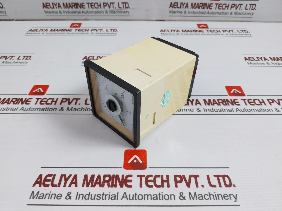 Qiaoguang Electric Q72-rzc Analog Voltmeter 0-300V