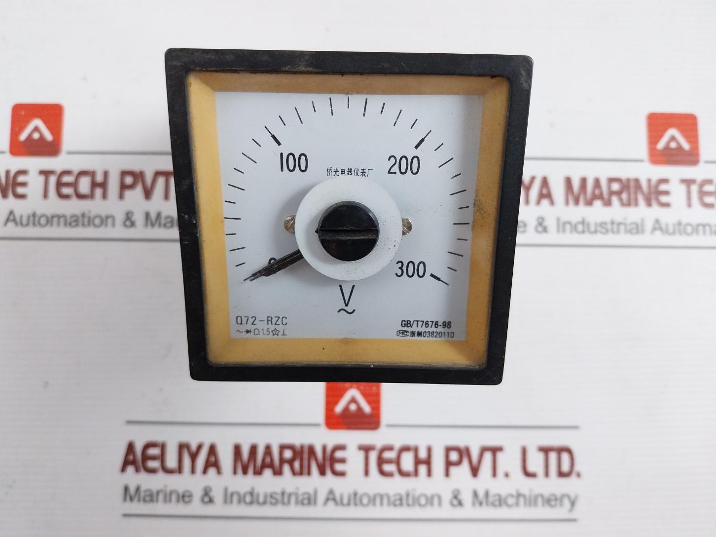 Qiaoguang Electric Q72-rzc Analog Voltmeter 0-300V